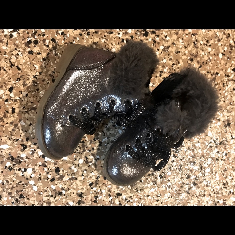 Toddler black boots